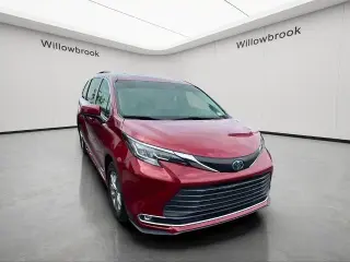 Toyota Sienna 2021 XLE 7 pasajeros Miniván de 4 puertas