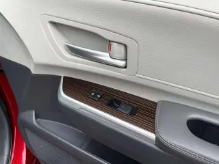 Toyota Sienna 2021 XLE 7 pasajeros Miniván de 4 puertas