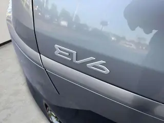 Kia EV6 2023 AWD Wind 4dr Crossover