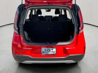 Kia Soul 2024 Crossover LX de 4 puertas
