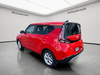 Kia Soul 2024 Crossover LX de 4 puertas
