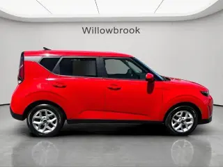 Kia Soul 2024 Crossover LX de 4 puertas