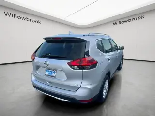 Nissan Rogue 2018 S Crossover de 4 puertas