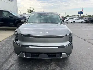 Kia EV9 2024 AWD Wind SUV de 4 puertas