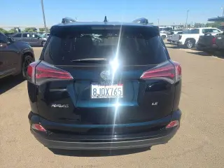 Toyota RAV4 2018 LE 4dr SUV