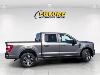 Ford F-150 2023 4x4 XL 4dr SuperCrew 5.5 ft. SB