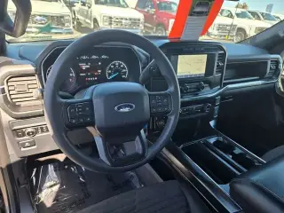 Ford F-150 2023 4x4 XL 4dr SuperCrew 5.5 ft. SB