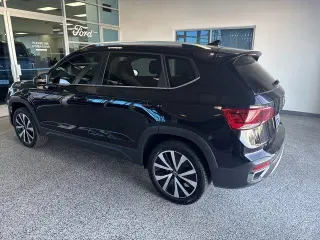 Volkswagen Taos 2024 SE 4dr SUV