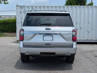 Expedition MAX de Ford 2019 4x2 Limited SUV de 4 puertas