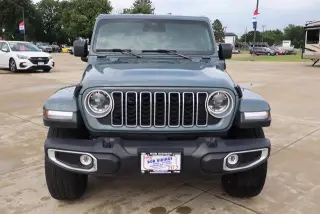 Jeep Wrangler 2025 4x4 Sahara 4xe 4p SUV