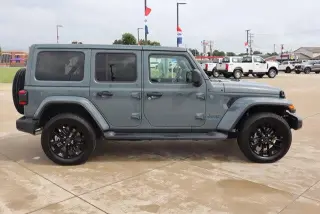 Jeep Wrangler 2025 4x4 Sahara 4xe 4p SUV