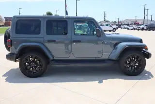 Jeep Wrangler 2025 4x4 Sahara 4xe 4p SUV