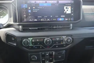 Jeep Wrangler 2025 4x4 Rubicon 4xe 4p SUV