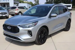 Ford Escape 2023 AWD ST-Line Elite 4p SUV