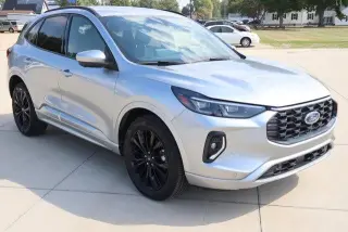 Ford Escape 2023 AWD ST-Line Elite 4p SUV