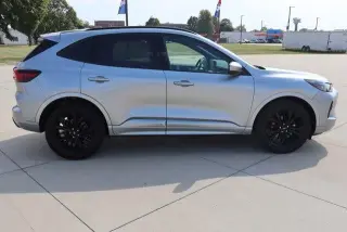 Ford Escape 2023 AWD ST-Line Elite 4p SUV
