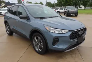 Ford Escape Hybrid 2025 ST-Line 4dr SUV
