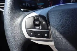 Ford Explorer 2023 AWD XLT SUV de 4 puertas