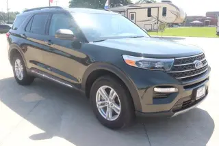 Ford Explorer 2023 AWD XLT SUV de 4 puertas