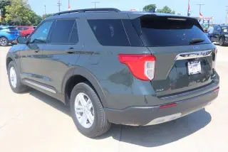 Ford Explorer 2023 AWD XLT SUV de 4 puertas