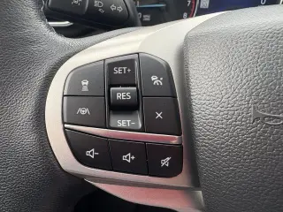 Ford Explorer 2023 AWD XLT 4dr SUV
