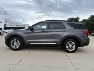 Ford Explorer 2023 AWD XLT 4dr SUV