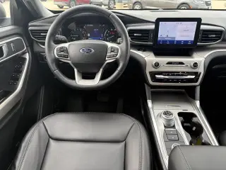 Ford Explorer 2023 AWD XLT 4dr SUV