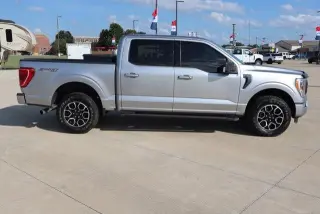 Ford F-150 2021 4x4 XLT 4p SuperCrew 5.5 ft. SB