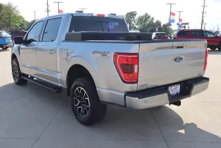 Ford F-150 2021 4x4 XLT 4p SuperCrew 5.5 ft. SB