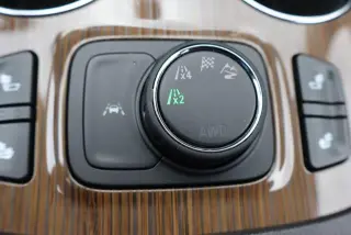 GMC Acadia 2023 4x4 SLE 4p SUV