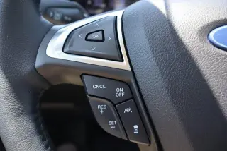Ford Edge 2023 AWD SEL 4p Crossover