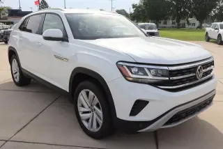 Volkswagen Atlas Cross Sport 2023 SE SUV de 4 puertas con tecnología