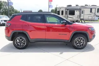 Jeep Compass 2024 4x4 Trailhawk 4p SUV