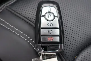 Ford Mustang Mach-E 2025 Premium 4 puertas SUV