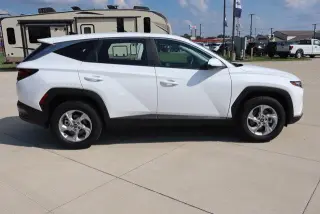 Hyundai TUCSON 2024 AWD SE SUV de 4 puertas