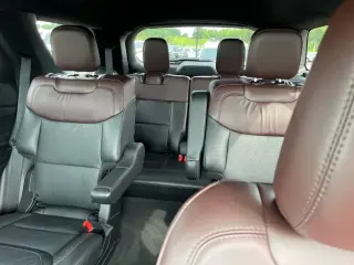 Ford Explorer 2022 AWD Platinum 4dr SUV