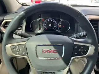 GMC Acadia 2022 4x4 Denali 4dr SUV
