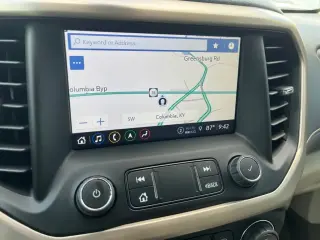 GMC Acadia 2022 4x4 Denali 4dr SUV