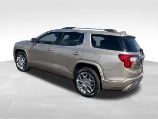 GMC Acadia 2022 4x4 Denali 4dr SUV