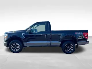 Ford F-150 2022 4x4 XLT 2 puertas Cabina Regular 6.5 pies SB