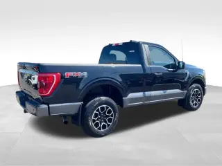 Ford F-150 2022 4x4 XLT 2 puertas Cabina Regular 6.5 pies SB