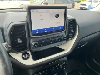 Ford Bronco Sport 2023 AWD Heritage 4dr SUV