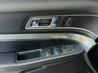 Ford Explorer 2018 AWD XLT 4dr SUV