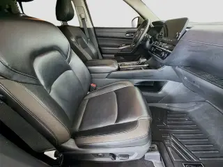 Nissan Pathfinder 2023 AWD SL 4dr SUV