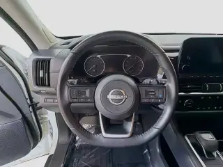 Nissan Pathfinder 2023 AWD SL 4dr SUV