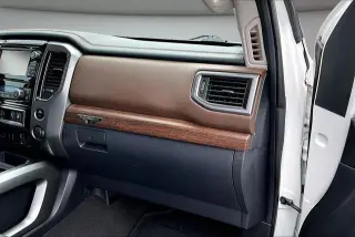Nissan Titan 2017 4x4 S 4dr Crew Cab