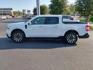 Ford Maverick 2022 AWD Lariat 4dr SuperCrew 4.5 ft. SB