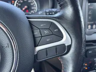 Jeep Renegade 2018 4x4 Trailhawk 4dr SUV
