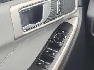 Ford Explorer 2022 AWD XLT 4dr SUV