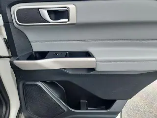 Ford Explorer 2022 AWD XLT 4dr SUV